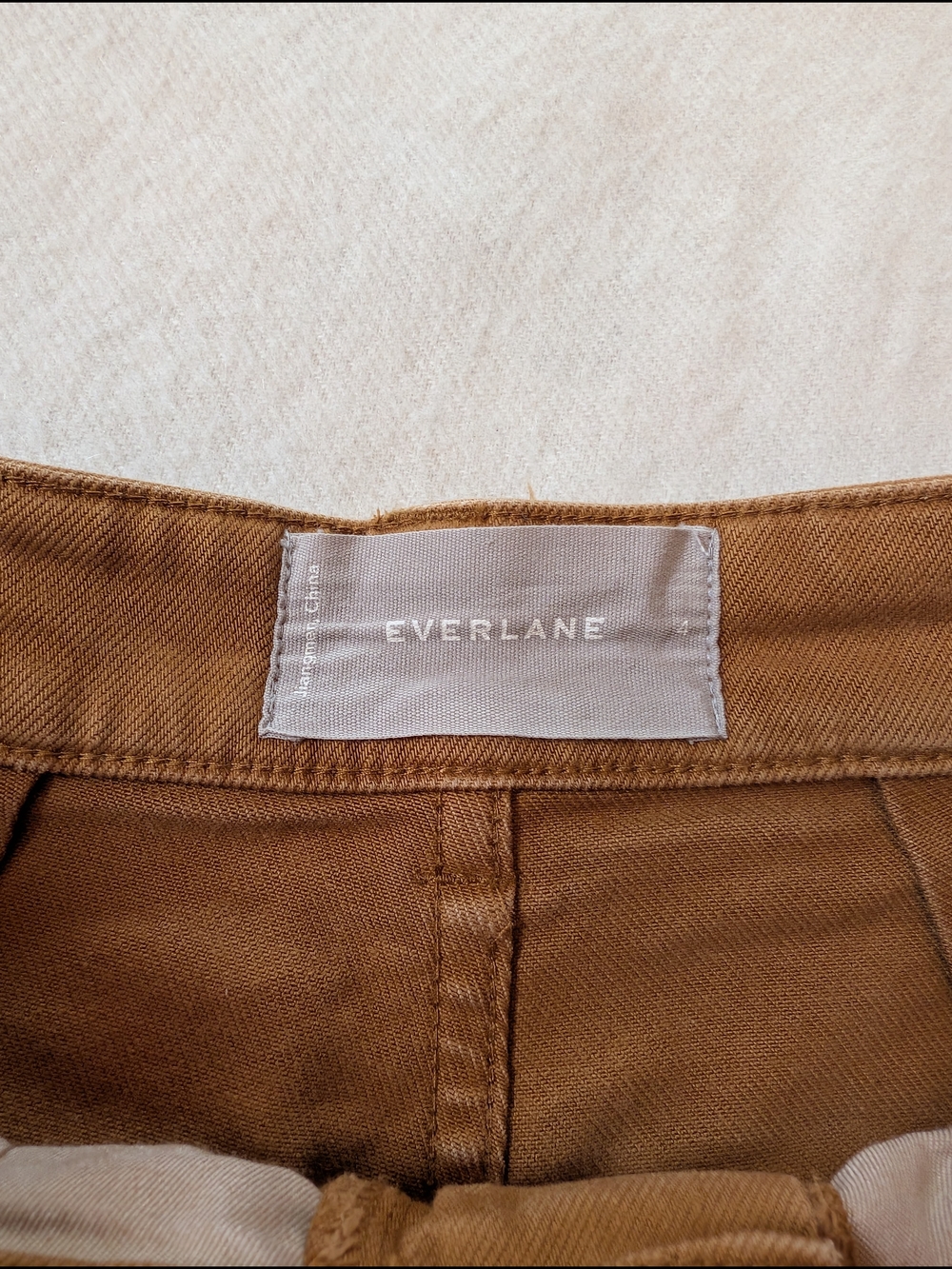 Everlane Cropped Straight Short Jeans in Rich Brown - Picture 2 of 5